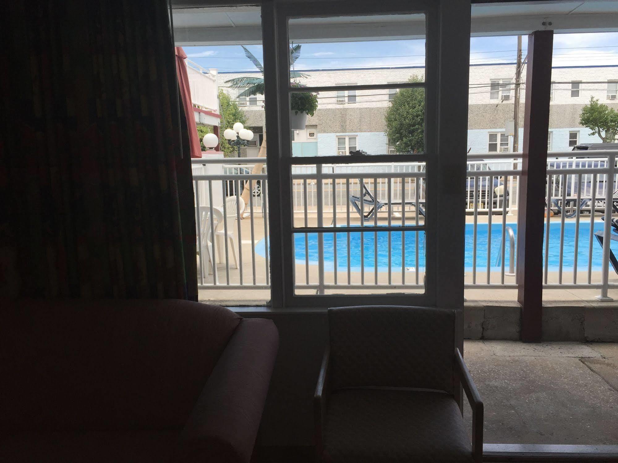 Skylark Resort Motel Wildwood Eksteriør bilde