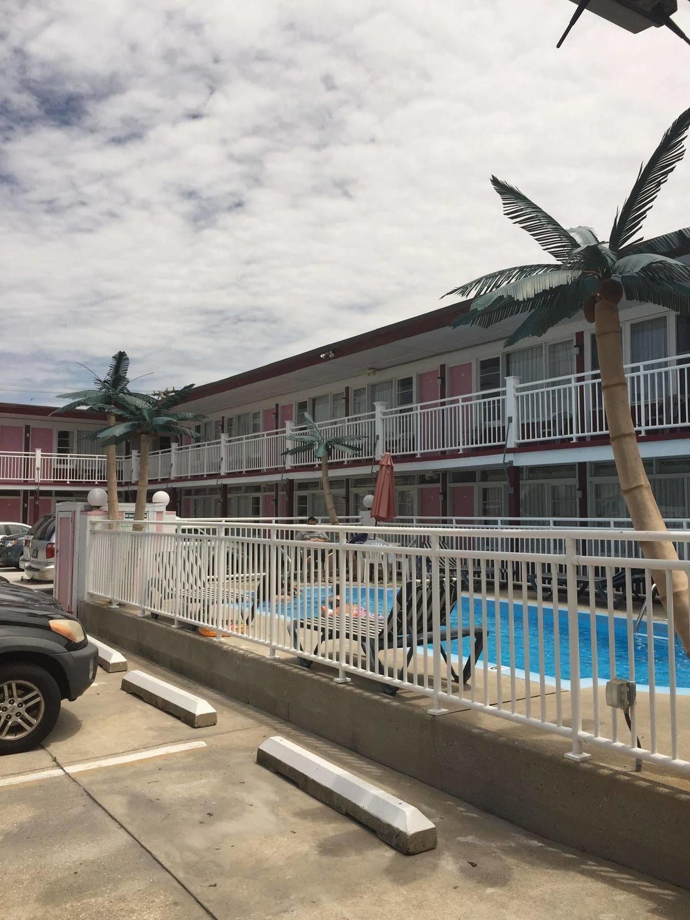 Skylark Resort Motel Wildwood Eksteriør bilde